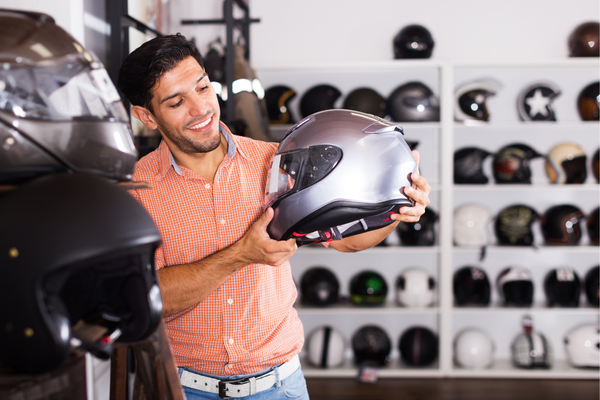 Saiba onde consertar capacete de moto?